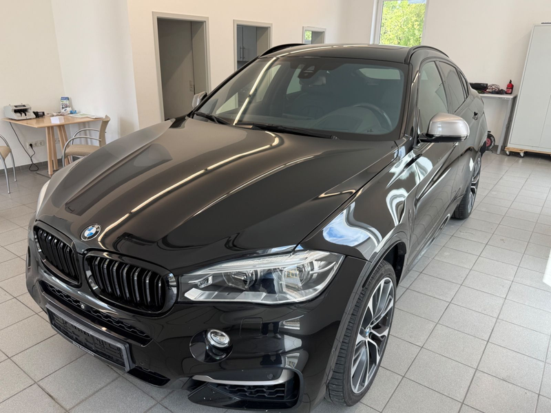 BMW X6 M50 d — photo 8