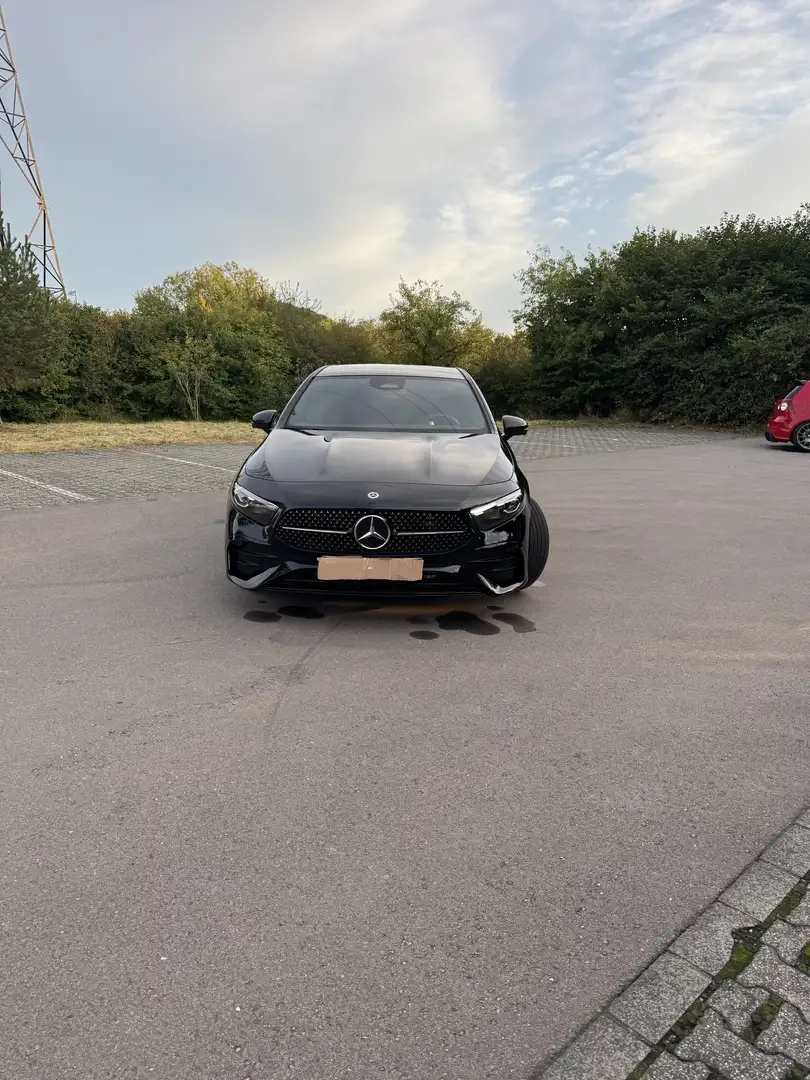 Mercedes-Benz A 200 d 8G-DCT AMG Line Advanced Plus - 1