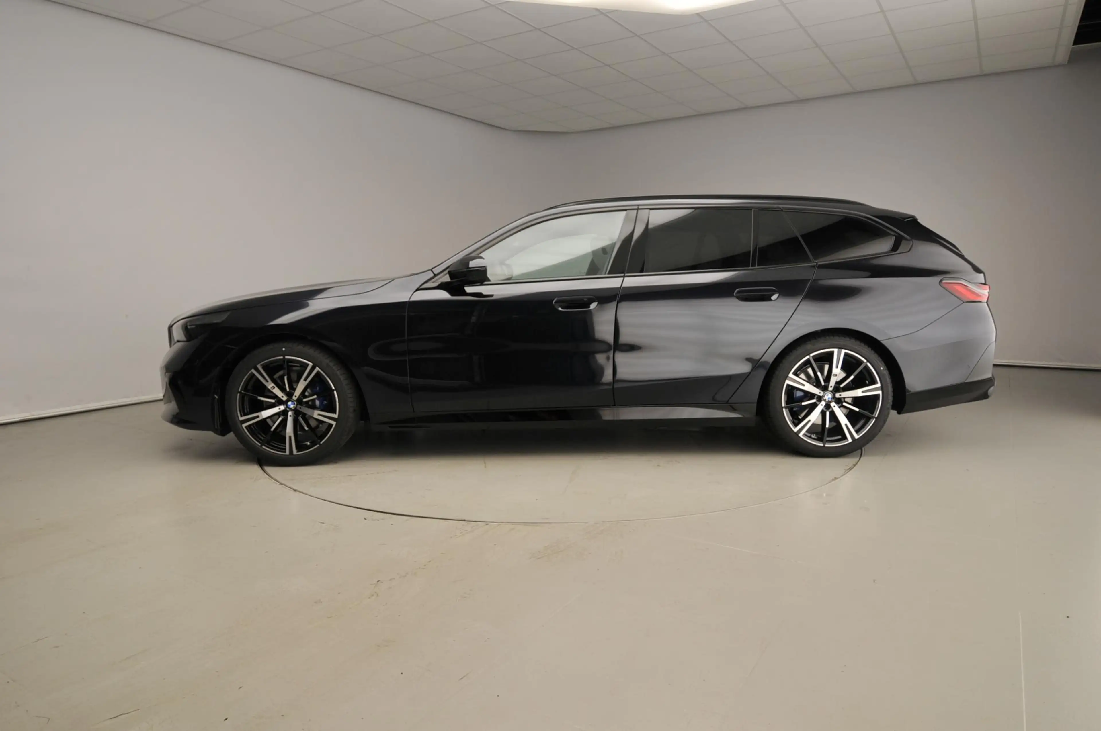 BMW 520 5 serie Touring 520i M Sportpakket Pro | Innovatio — photo 3