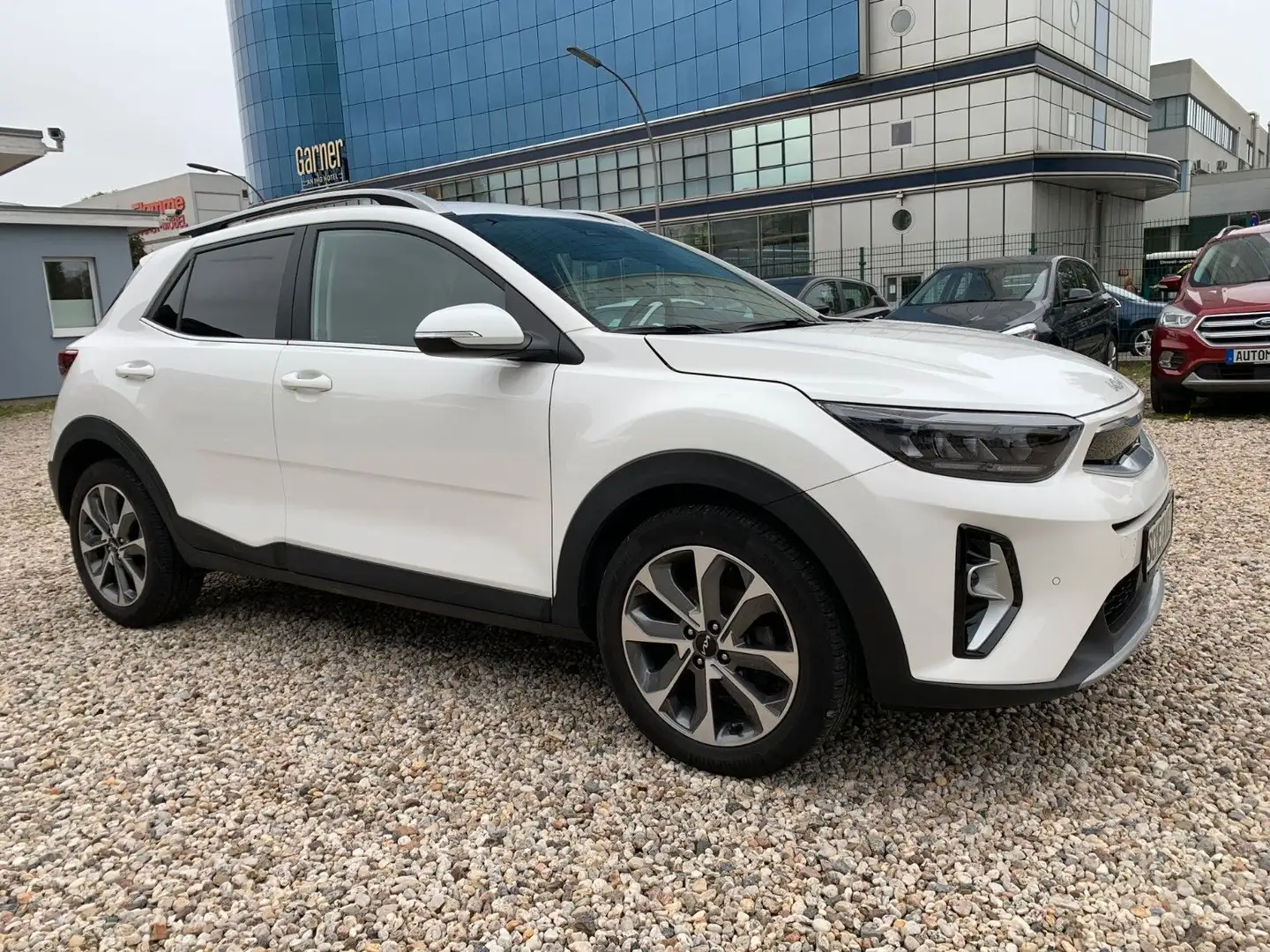 Kia Stonic Spirit*Mild Hybrid *1.Hand *Scheckheft Weiß - 1