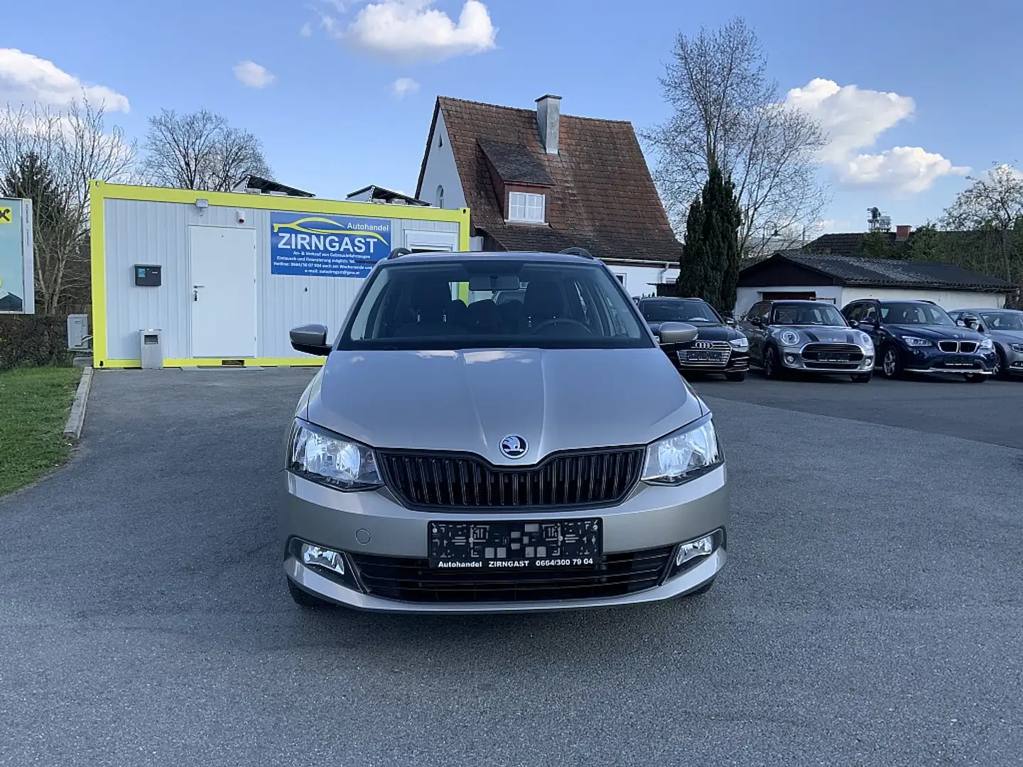 Skoda Fabia Combi 25 1,0 Pickerl bis 07/2026 Finanzierung u... Grau - 2