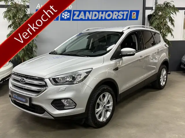 Ford Kuga 1.5 EcoBoost Titanium // Keyless // Carplay // tre