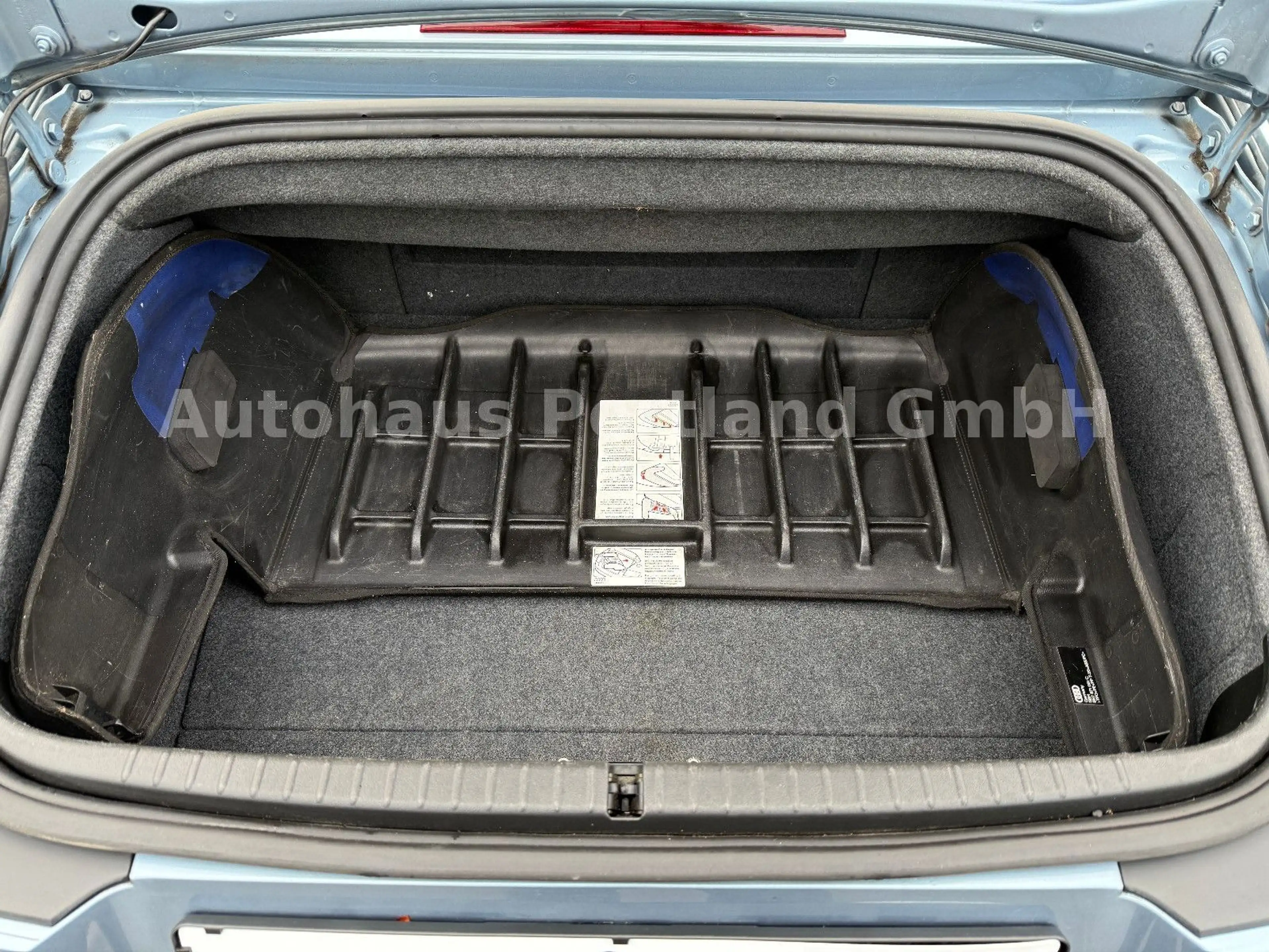 Audi TT 1.8 T Roadster S-line/HU NEU/18 ZOLL/SHZ — photo 7