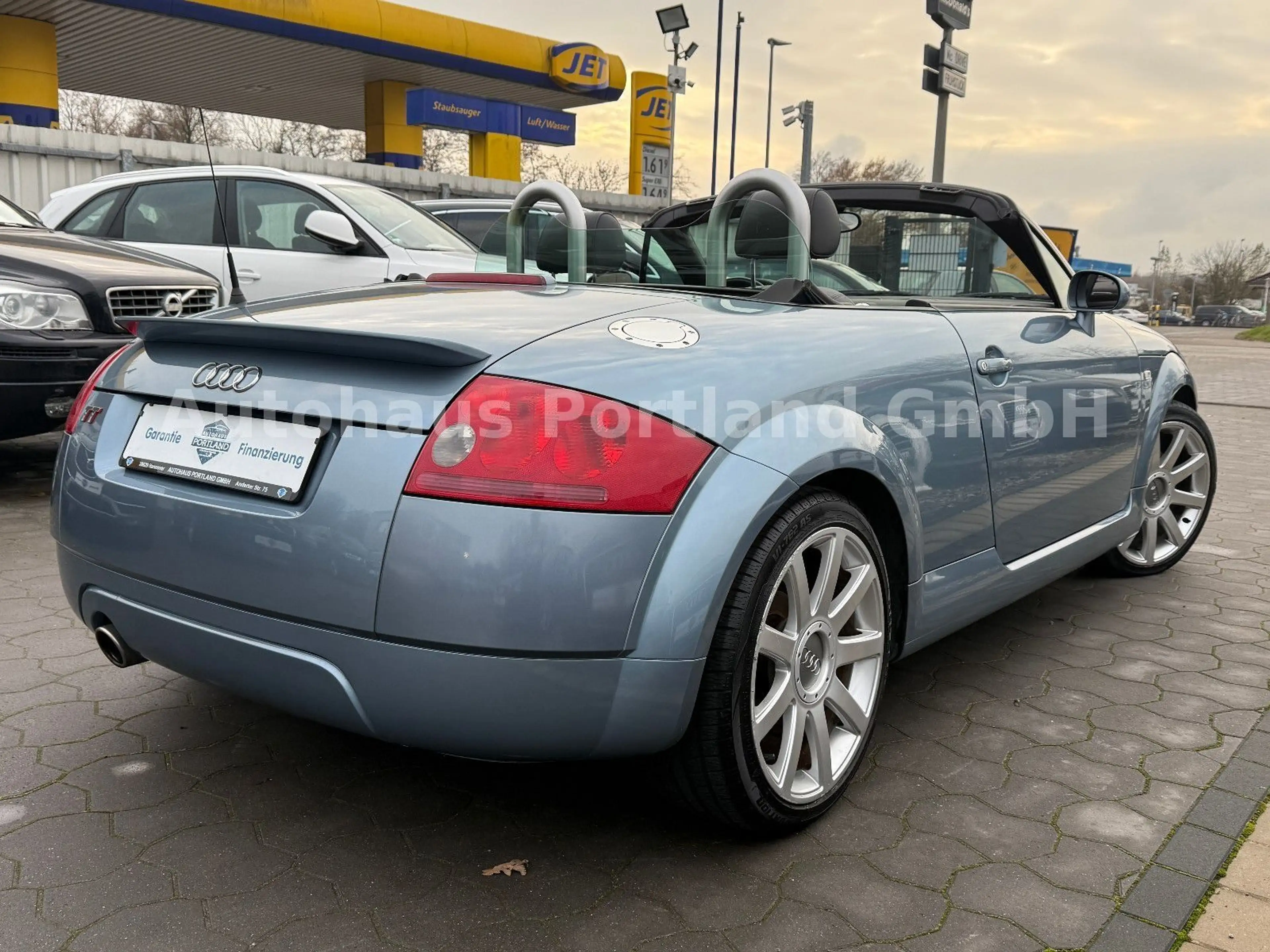 Audi TT 1.8 T Roadster S-line/HU NEU/18 ZOLL/SHZ — photo 4