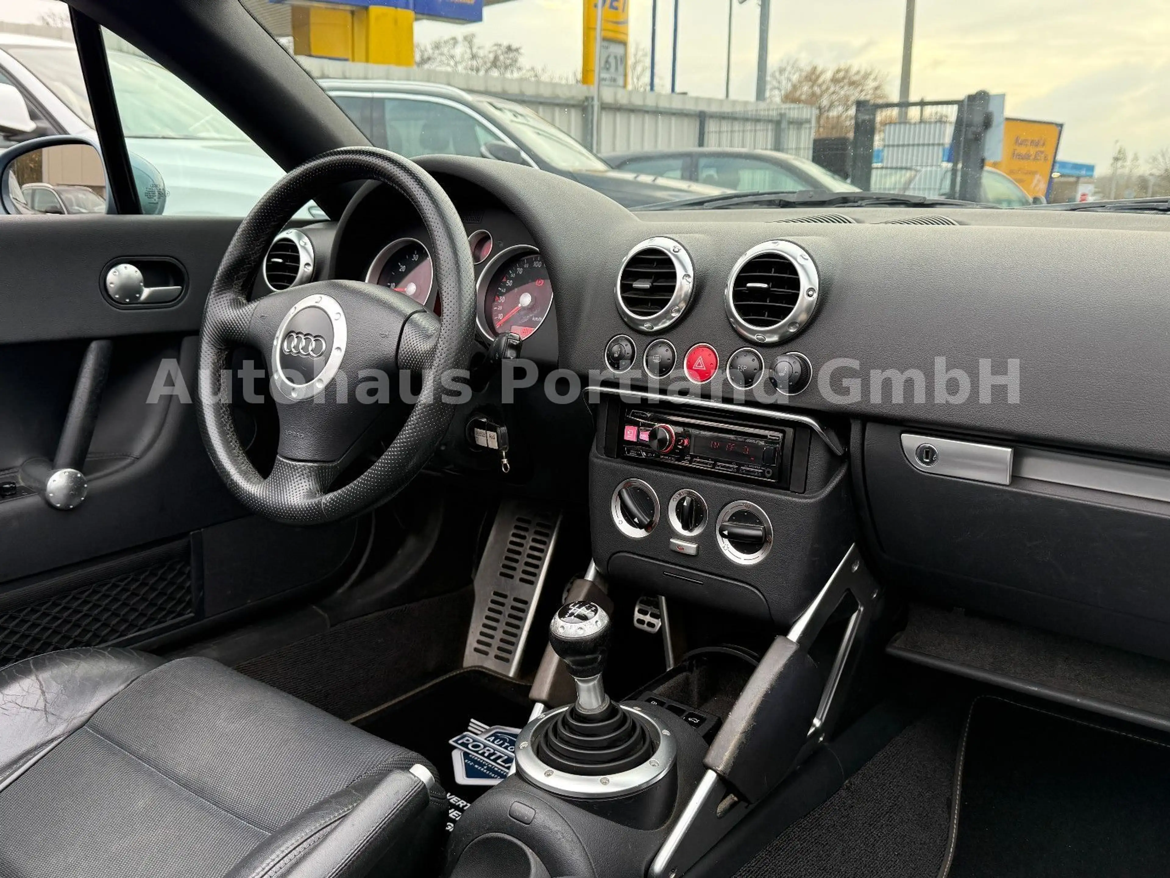 Audi TT 1.8 T Roadster S-line/HU NEU/18 ZOLL/SHZ — photo 11