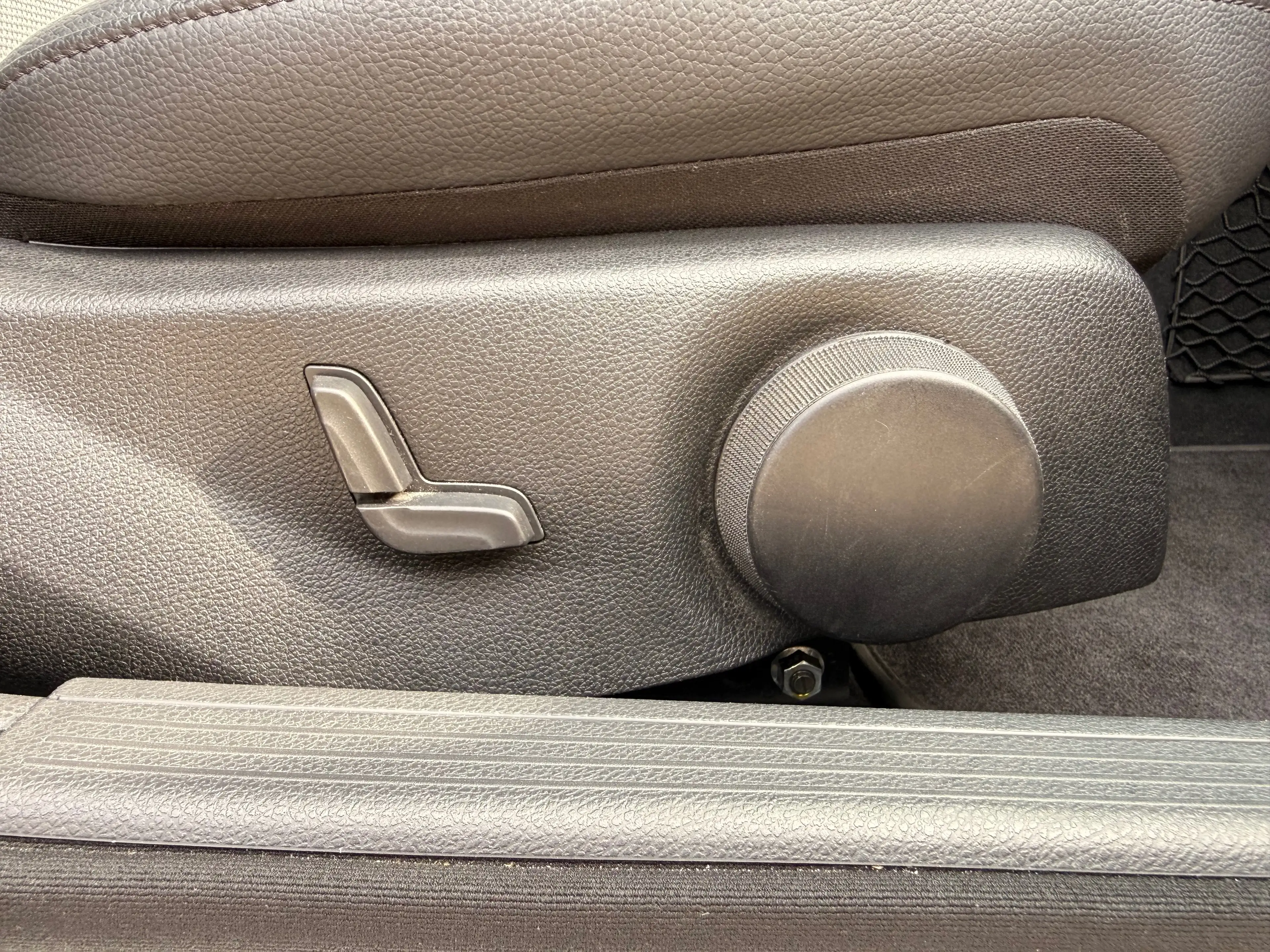 Mercedes-Benz C 250 C250CDI*MOPF*AHK*LEDER*Navi*Avantgarde*VollService — photo 15