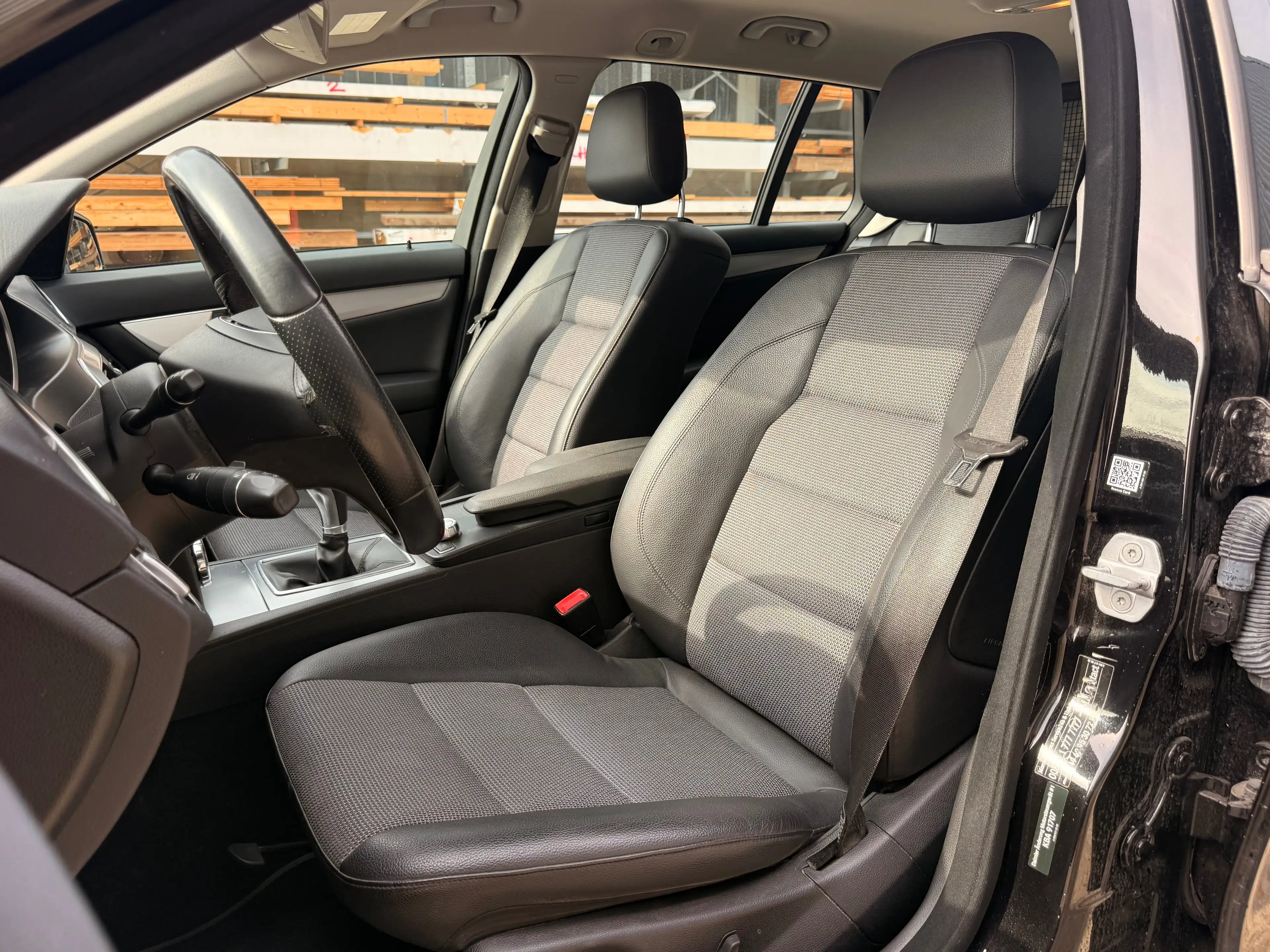 Mercedes-Benz C 250 C250CDI*MOPF*AHK*LEDER*Navi*Avantgarde*VollService — photo 11