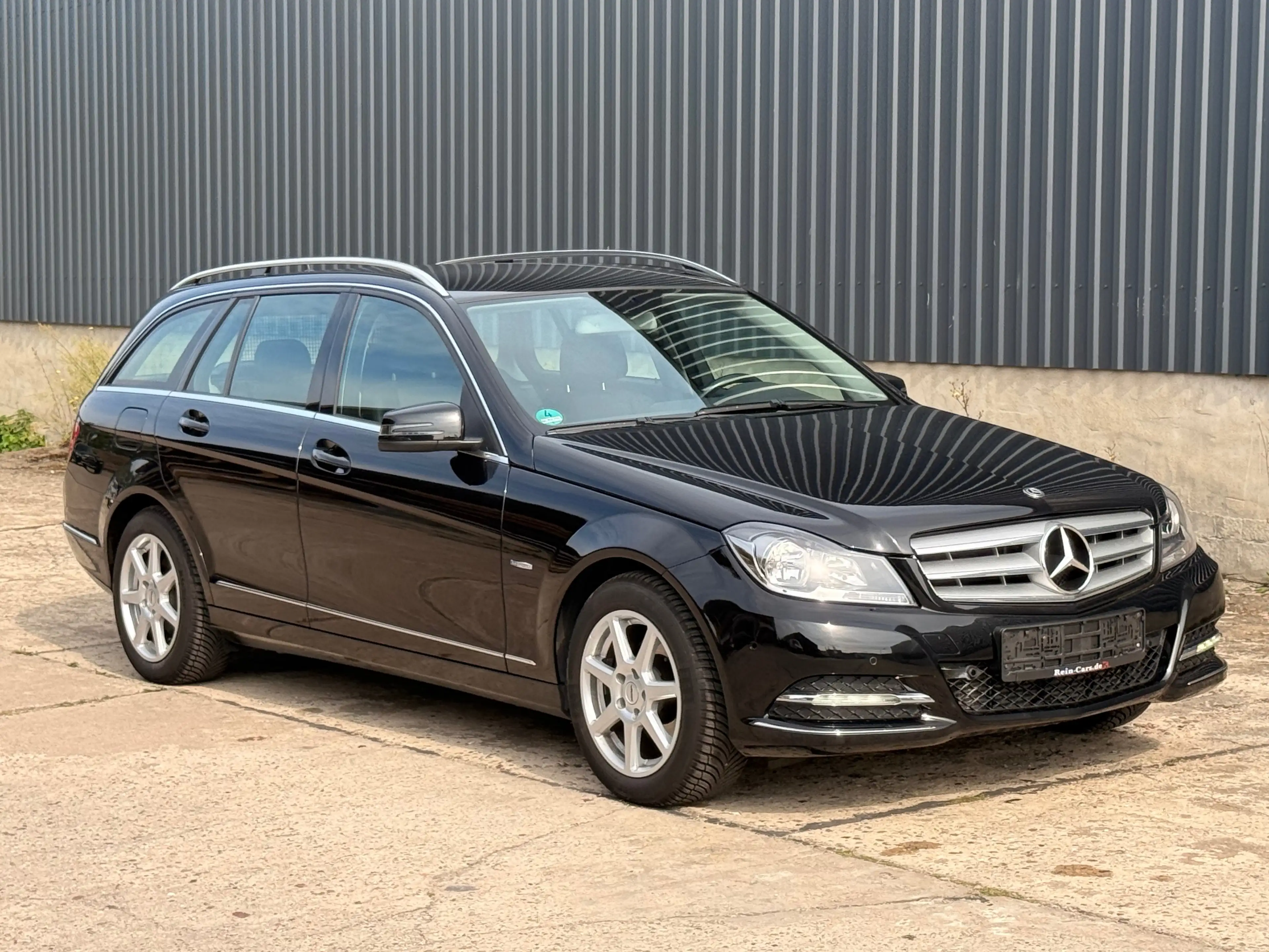 Mercedes-Benz C 250 C250CDI*MOPF*AHK*LEDER*Navi*Avantgarde*VollService — photo 3