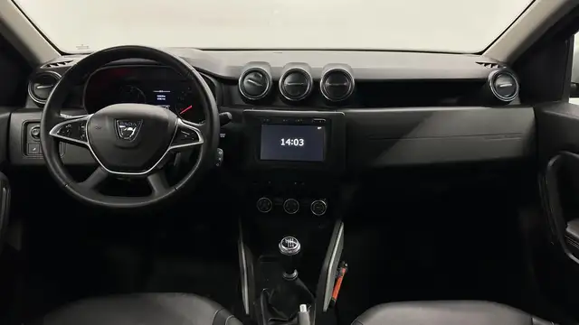 Dacia Duster view 3