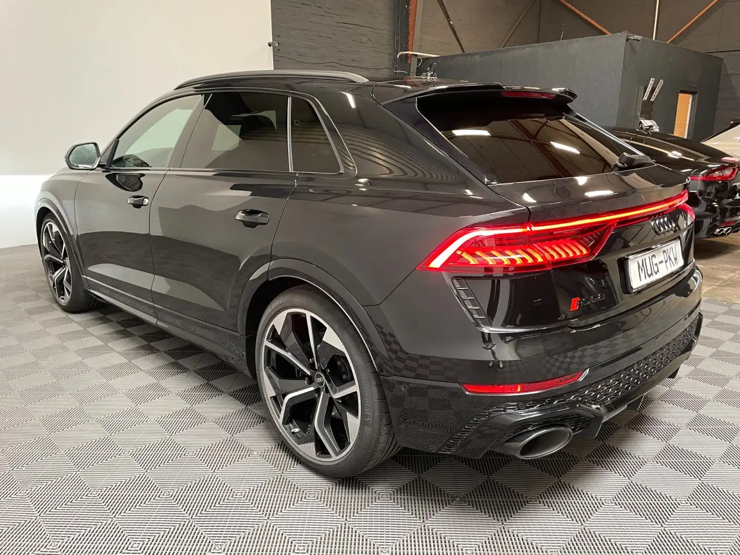 Audi RS Q8 4.0 TFSI quattro *Pano-Matrix-Keramik* Negru - 2