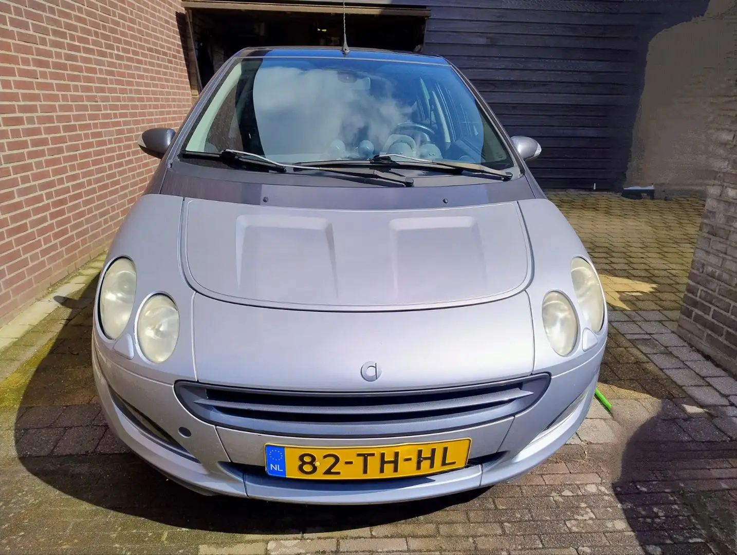 smart forFour forFour Spring Edition I - 2