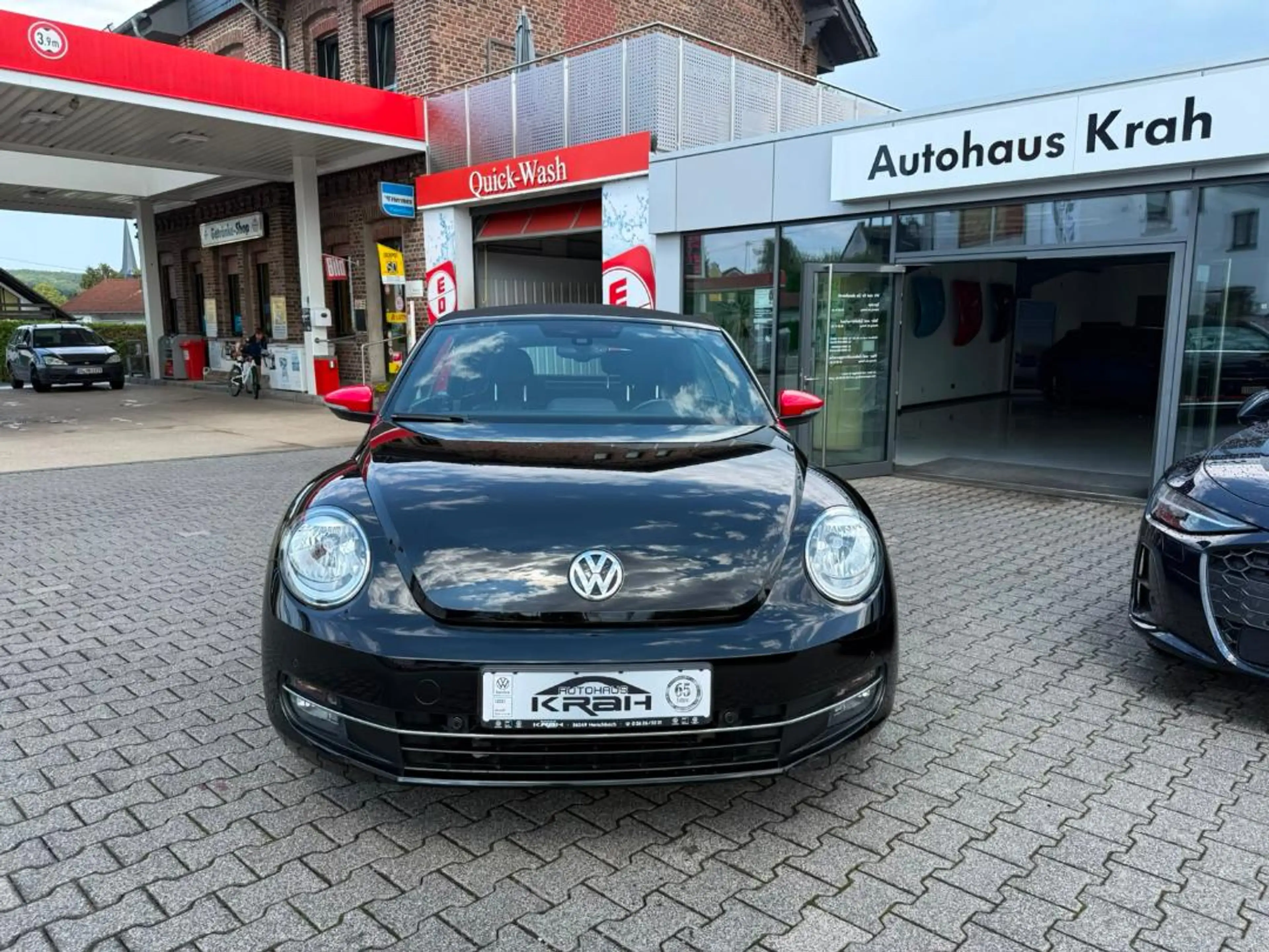 Volkswagen Beetle New Cabriolet CLUB — photo 5