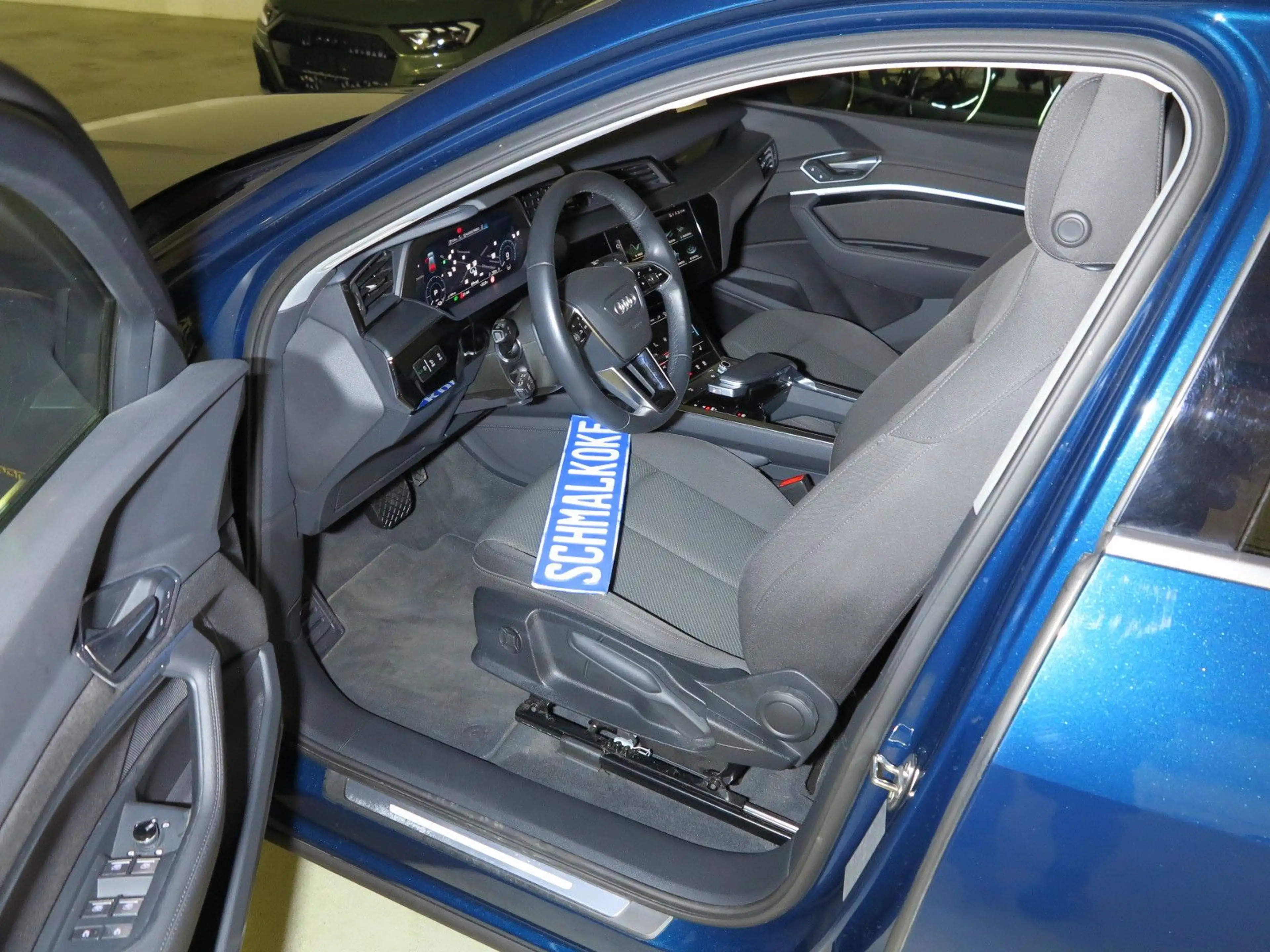 Audi e-tron Sportback 55 quattro advanced 90%SoH Navi — photo 7