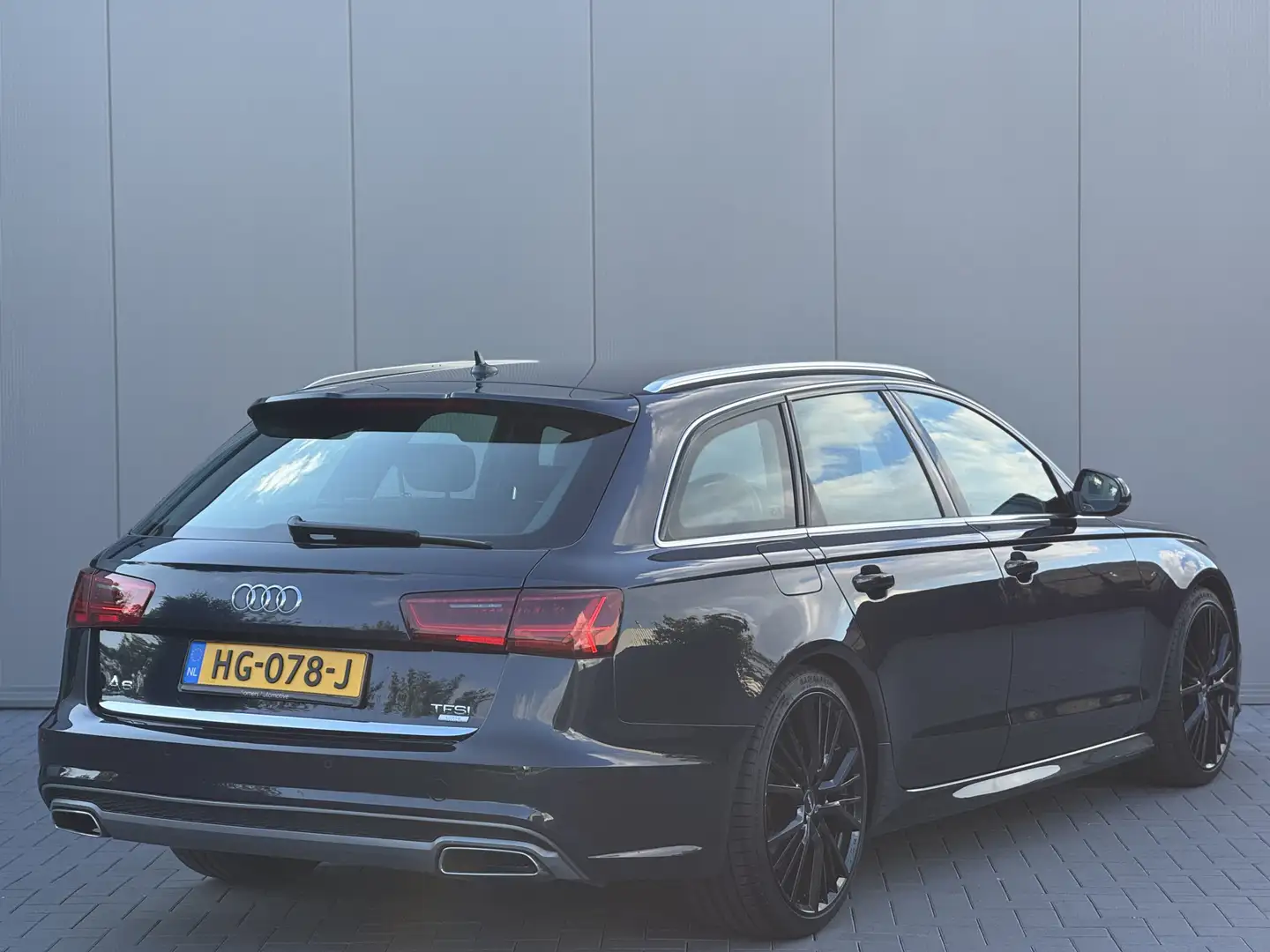 Audi A6 Avant 1.8 TFSI ultra Sport Edition | S Line | 20" Blauw - 2