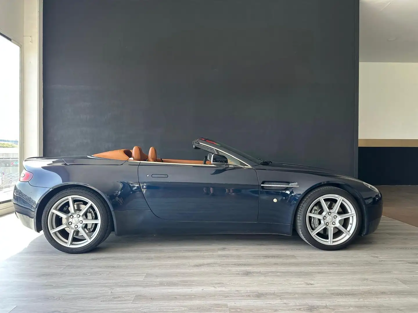 Aston Martin Vantage Vantage Roadster Azul - 2
