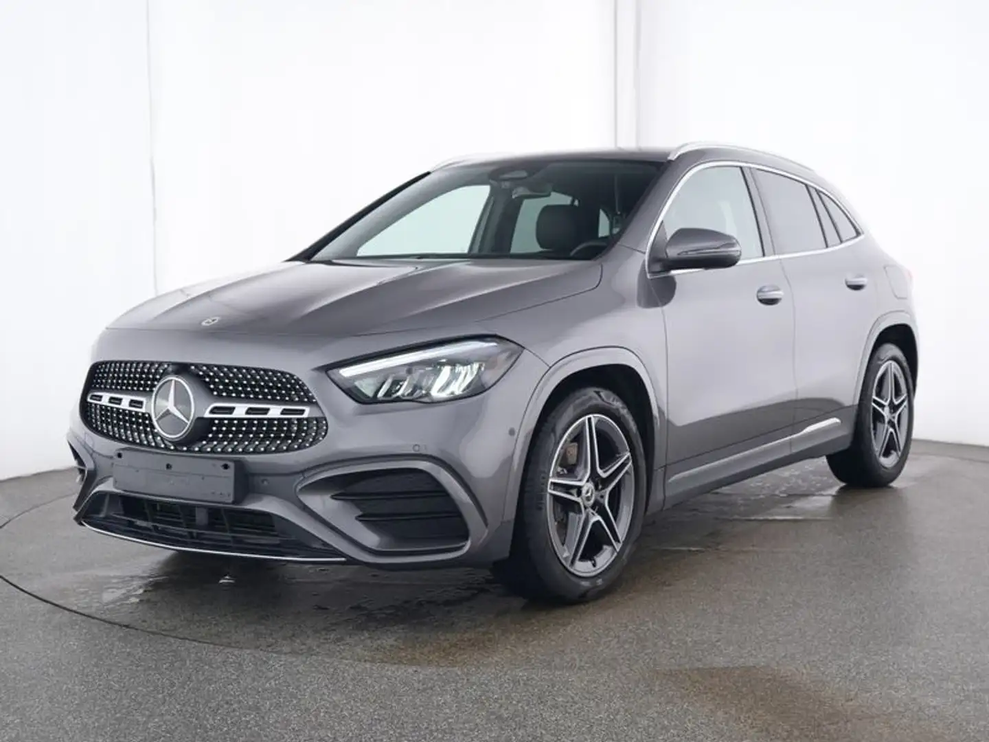 Mercedes-Benz GLA 200 *AMG*LED*PDC*Kamera*El.Heckkl.*KeyLess** Grijs - 1