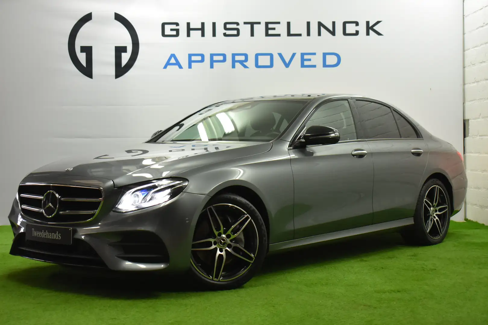 Mercedes-Benz E 220 d Limousine Gris - 1