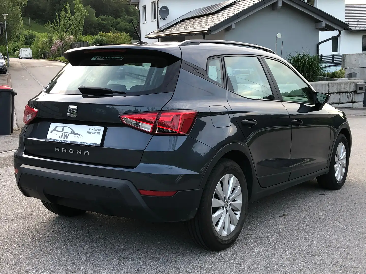 SEAT Arona Garantie, Service NEU, Jahres Vignette 2025 Grau - 2