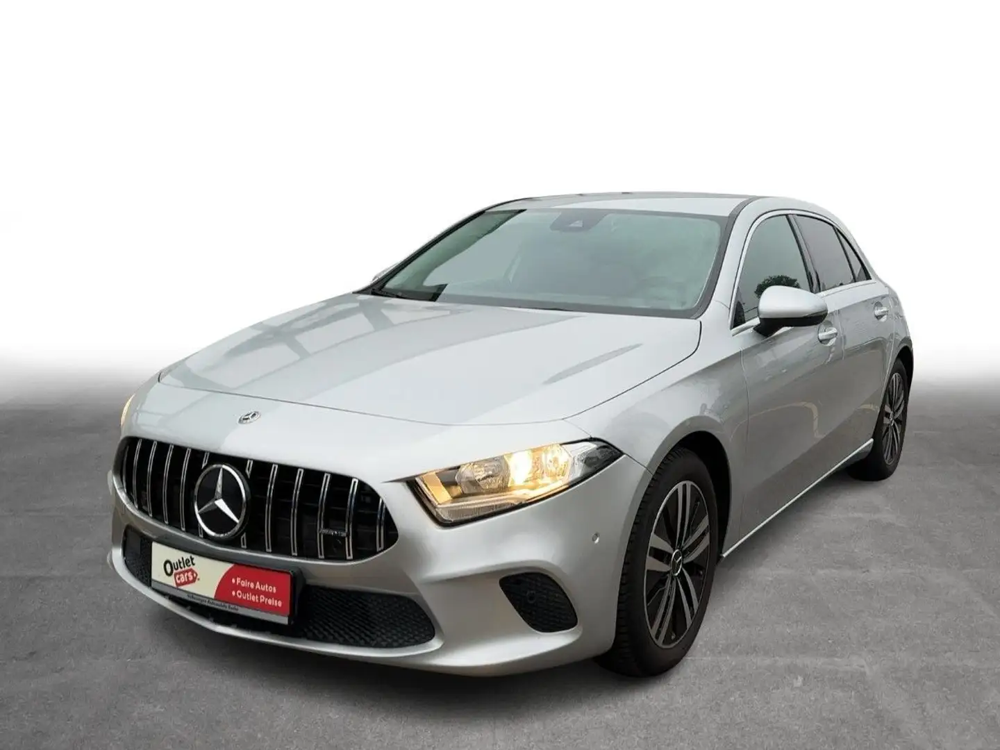 Mercedes-Benz A 180 . Silber - 2