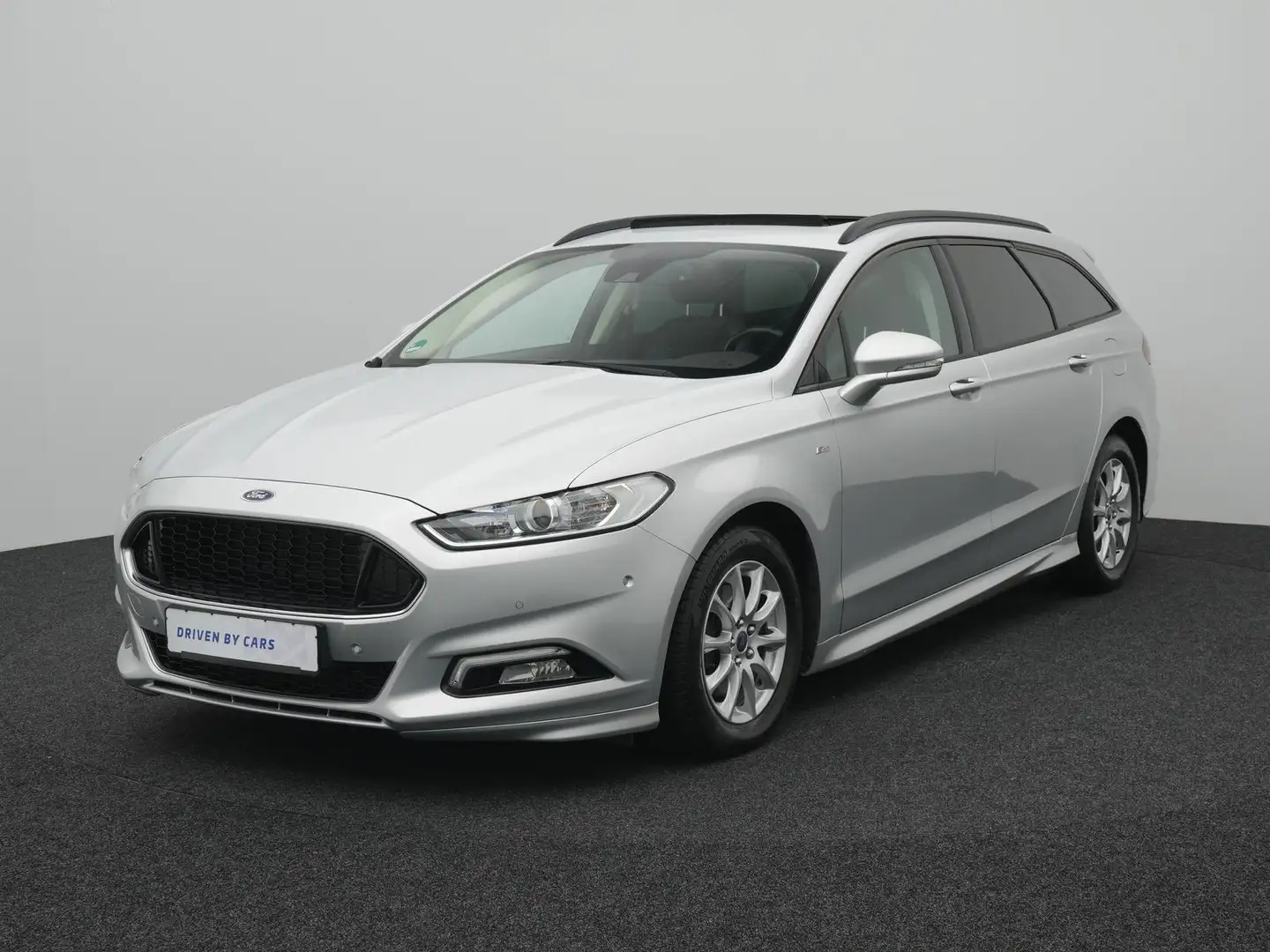 Ford Mondeo ST-Line,PANO,TEMPO,WINTER,MEMO,KAM,SPURH Argent - 2
