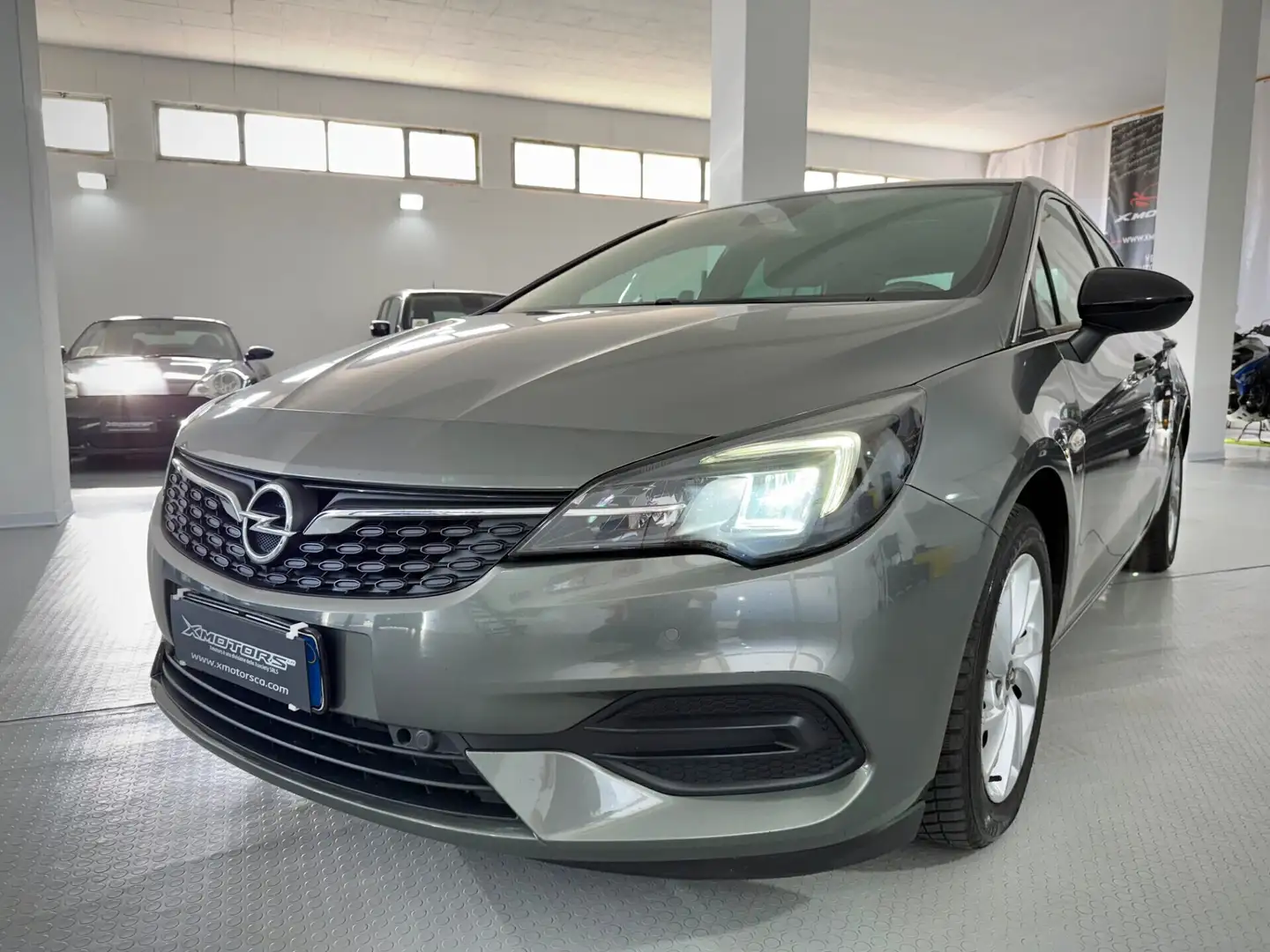 Opel Astra 1.5 CDTI 122 CV S&S AT9 5 porte Business Elegance Grigio - 2