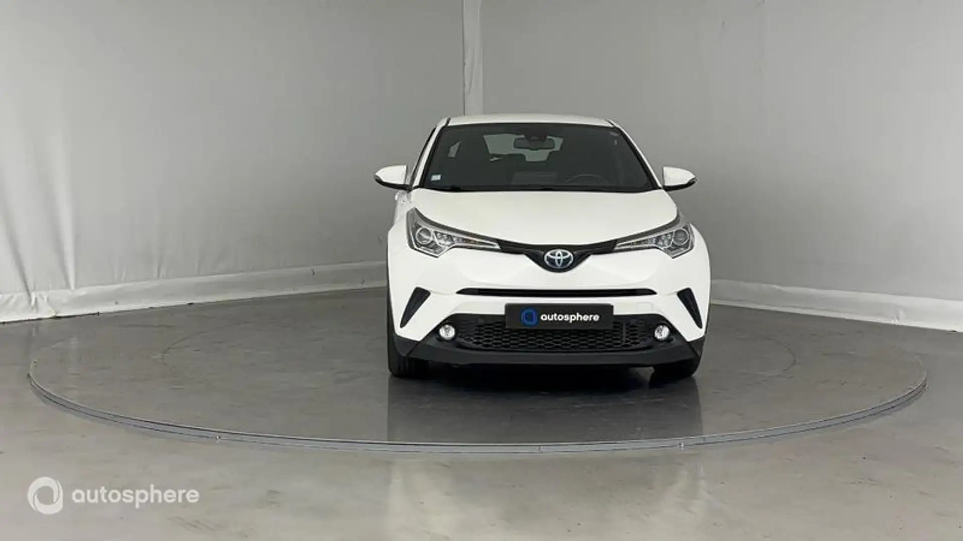 Toyota C-HR 122h Dynamic 2WD E-CVT - 2