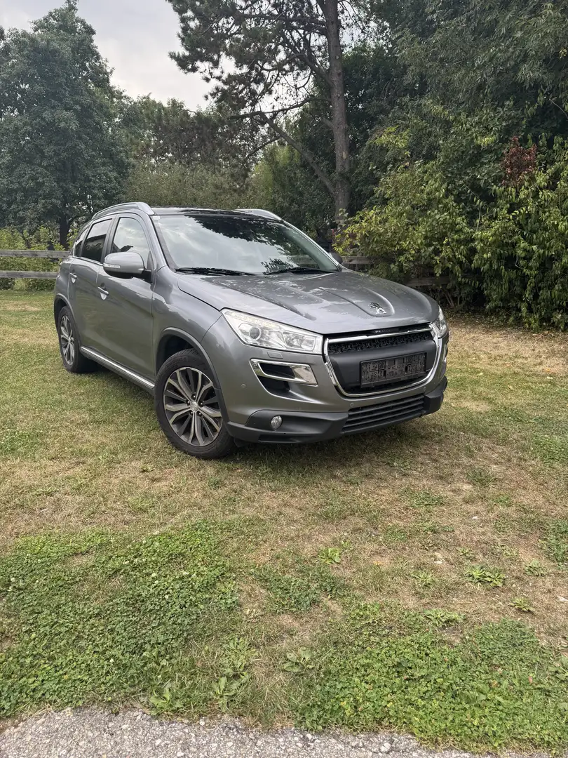 Peugeot 4008 1,6 HDi 115 FAP Allure - 2