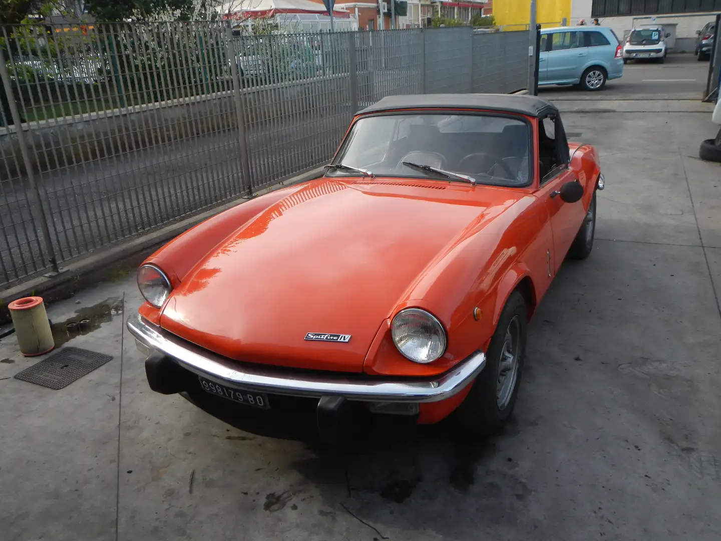 Triumph Spitfire 1.5 Orange - 2