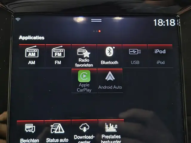 Volvo XC40 view 15