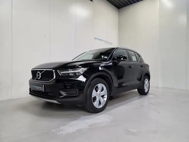 2019 Volvo XC40 in Black for sale