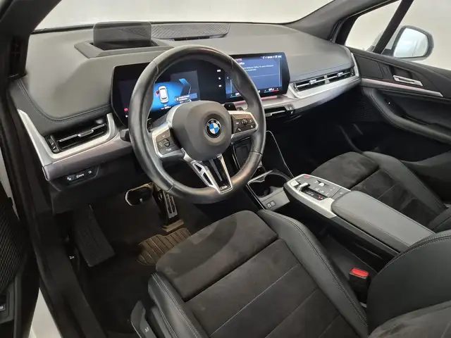 BMW 2 Series view 7