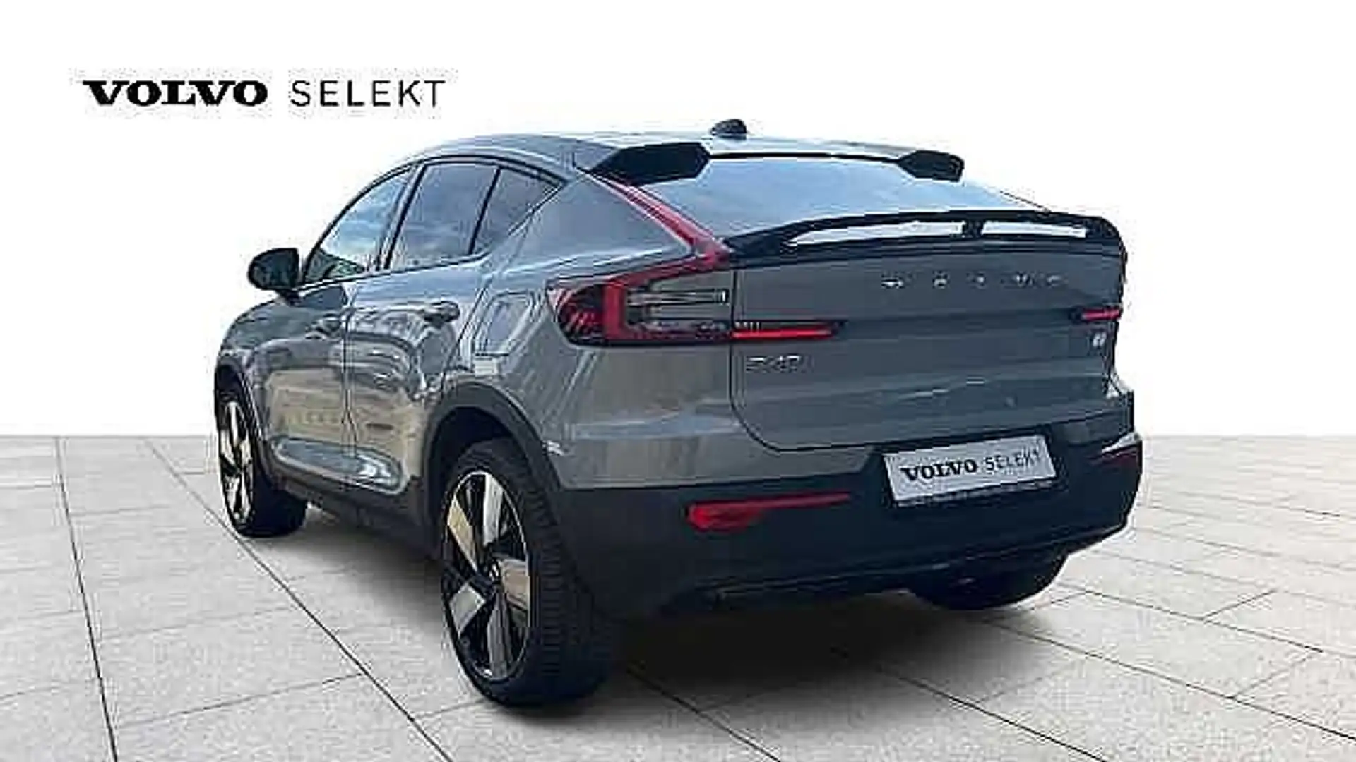 Volvo C40 Recharge Ultimate, Single Motor Extended Range, El Grijs - 2