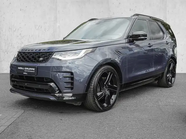 Land Rover Discovery view 2