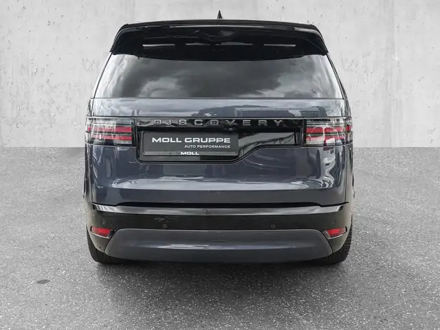 Land Rover Discovery view 6