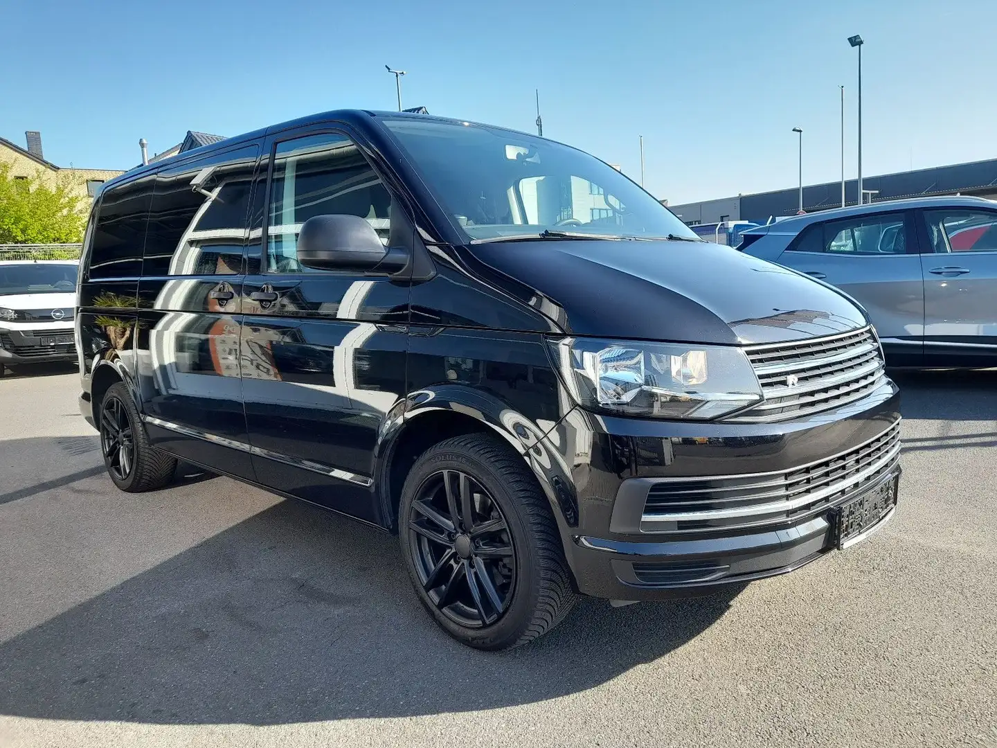 Volkswagen T6 Multivan 7Sitze,Navi, PDC,Bluet,Scheckheft ! Negro - 2
