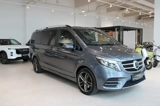 Mercedes-Benz V 250 d 4MATIC lang Aut. **Traumhafte Ausstattung** Ansicht 1