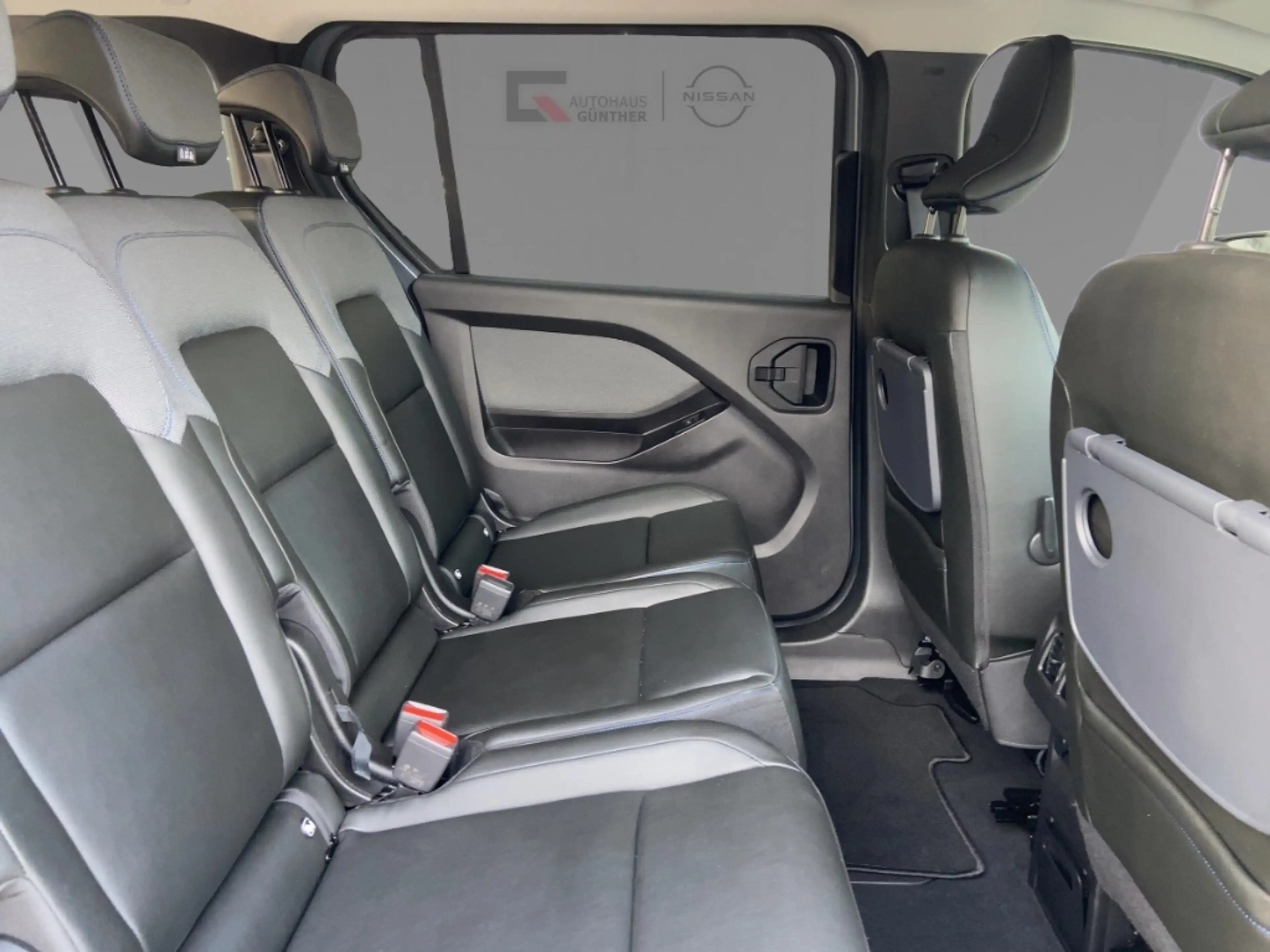Nissan Townstar TEKNA Kombi L2 1.3 DIG-T Automatik 130PS/Navi/ACC/ — photo 11