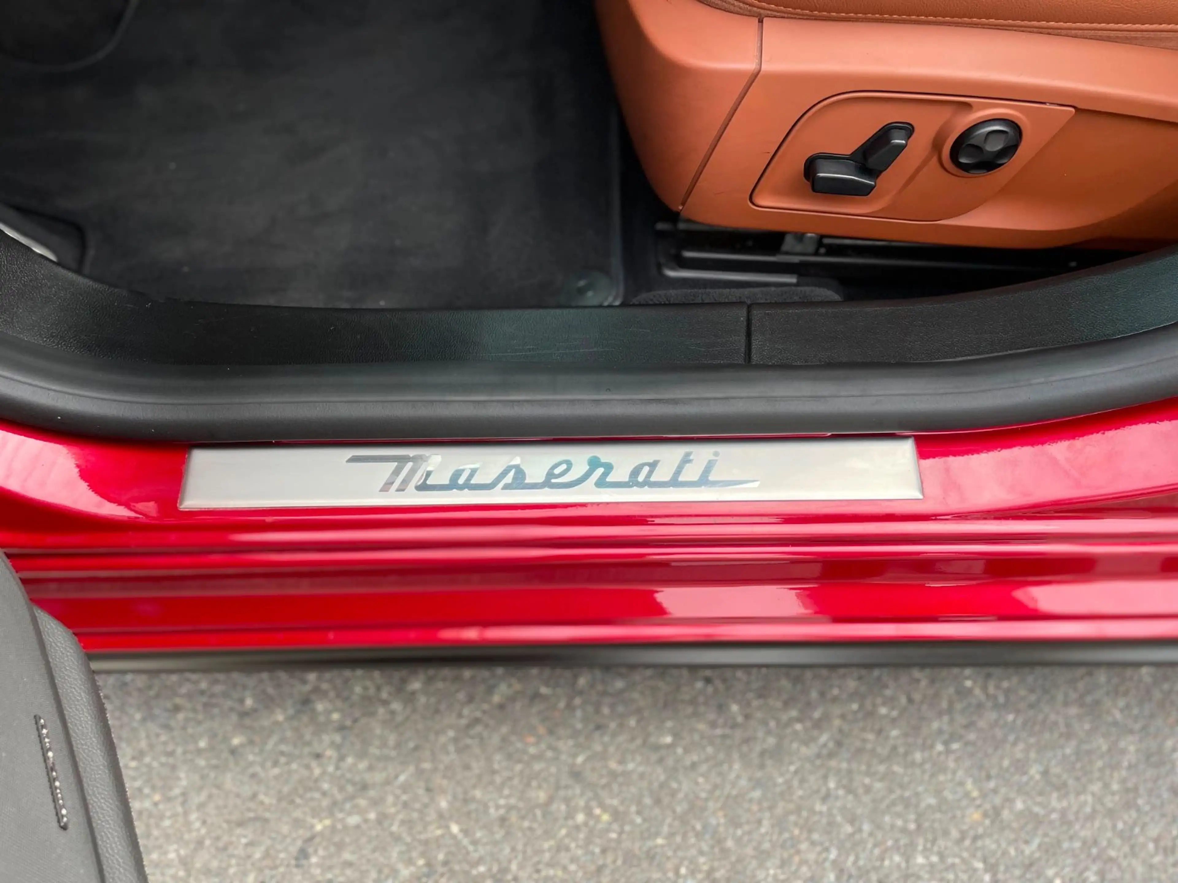 Maserati Ghibli V6 Diesel |Brembo|Harman/Kardon|HBA|Siri| — photo 8