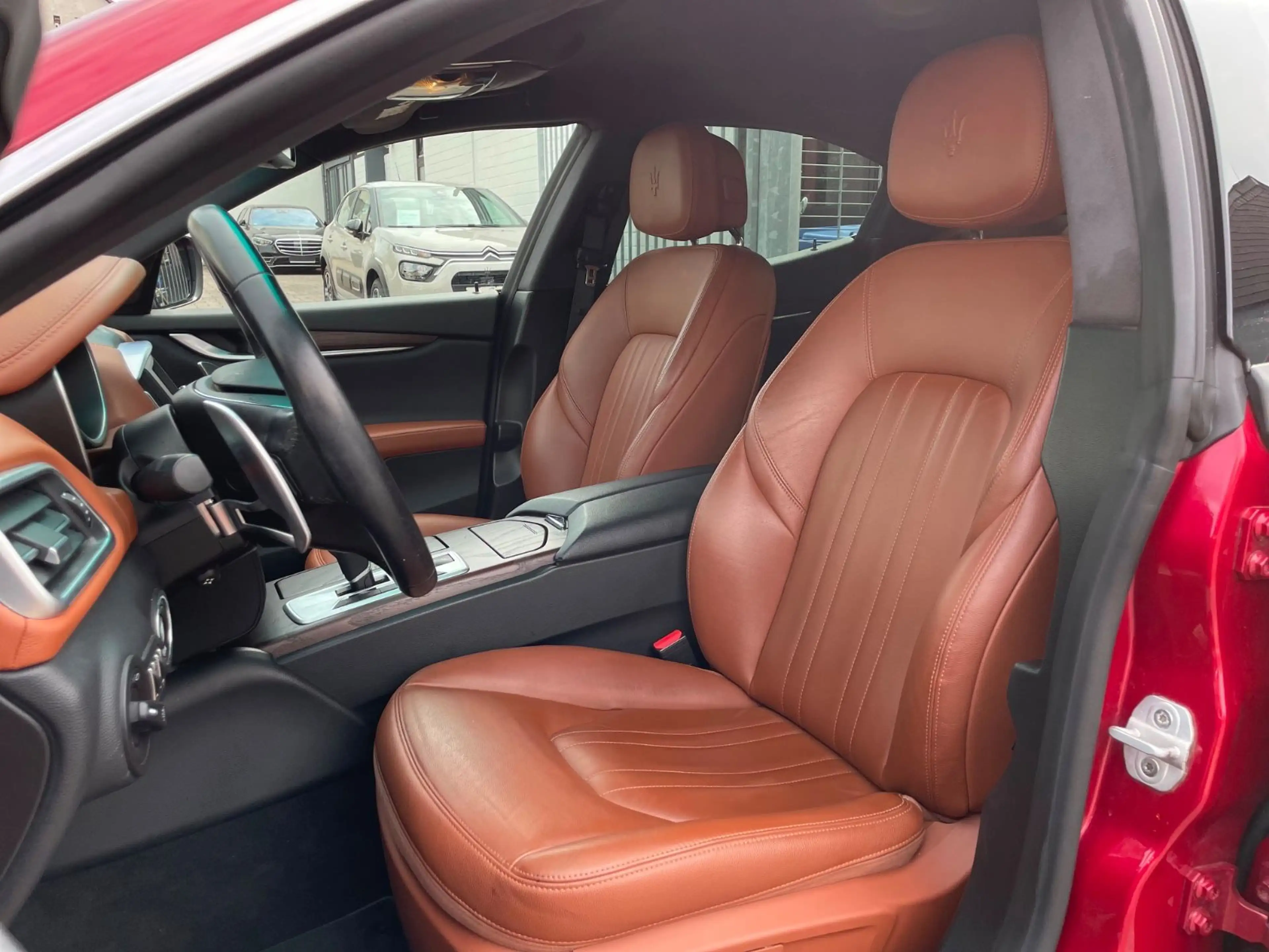 Maserati Ghibli V6 Diesel |Brembo|Harman/Kardon|HBA|Siri| — photo 9
