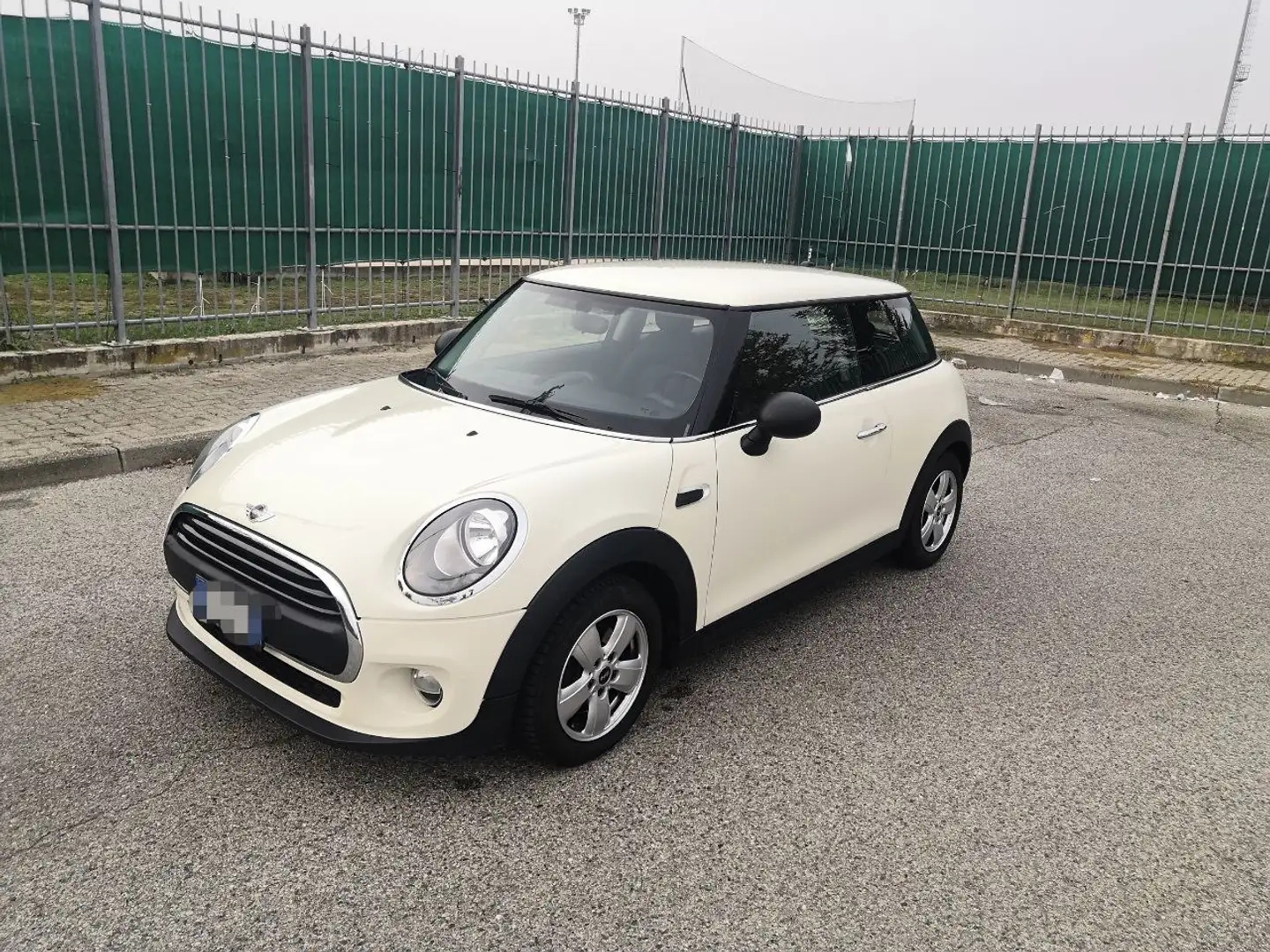 MINI One 1.2 75cv 3p Bílá - 1