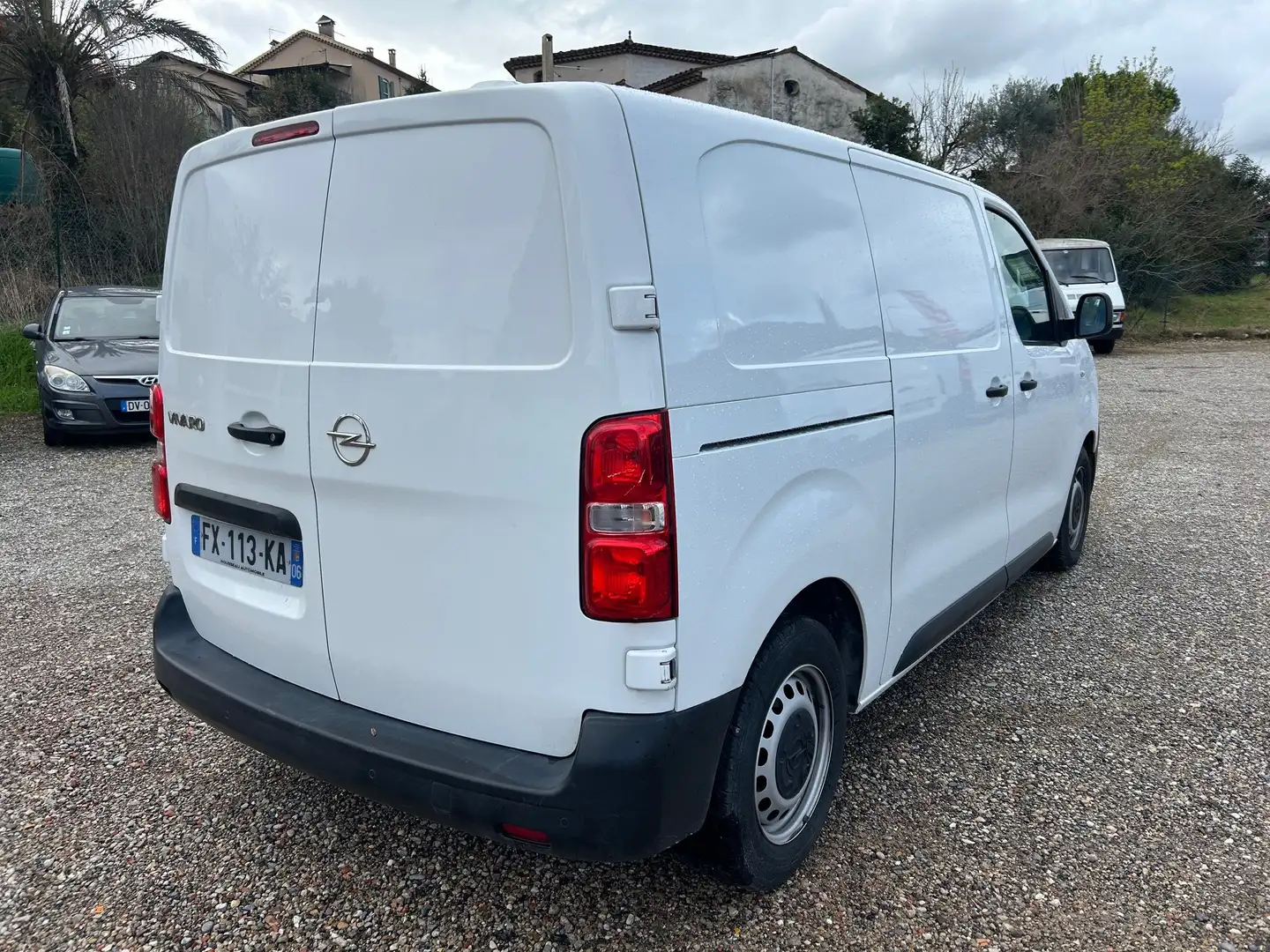 Opel Vivaro VIVARO FGN L1 1.5 DIESEL 120 CH PACK BUSINESS Blanc - 2