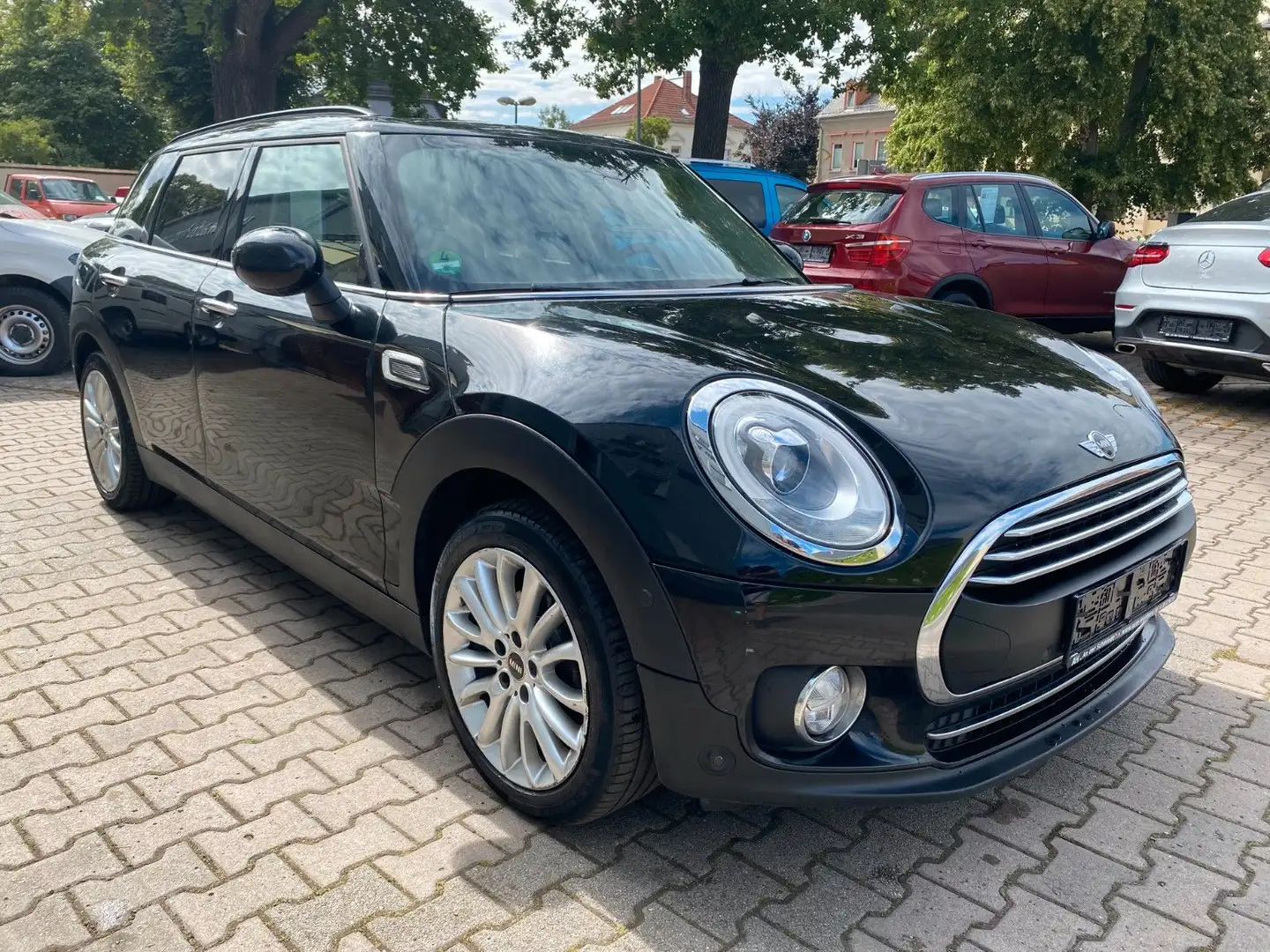 MINI One Clubman 1.5,Navi,LED,Sitzhzg,Chili Schwarz - 1