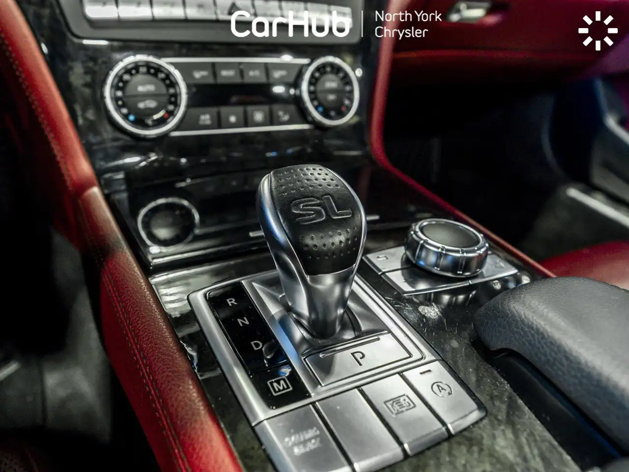 Mercedes-Benz SL снимка Mercedes-Benz SL