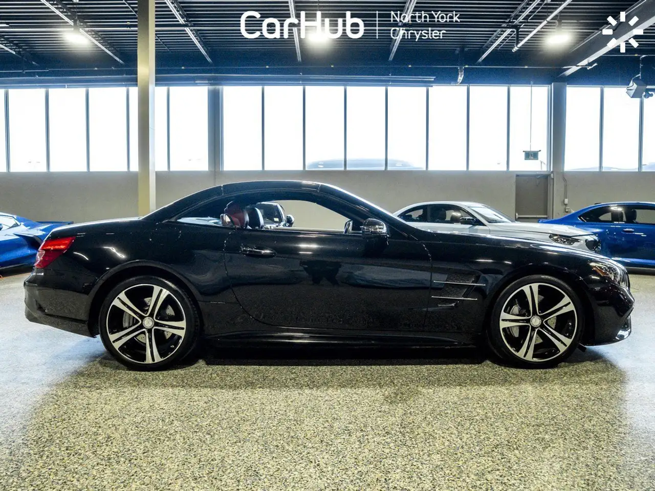 Mercedes-Benz SL снимка Mercedes-Benz SL