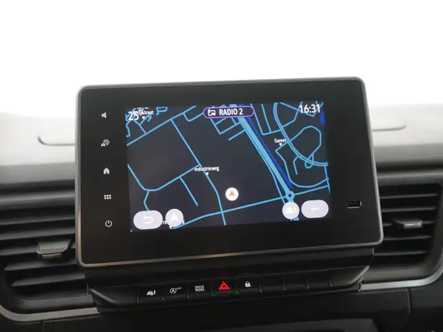 Renault Trafic view 12