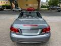 Mercedes-Benz E 200 Cabrio SHZ AUT. PDC NAVI LED LEDER TEMPMT. Plateado - thumbnail 4