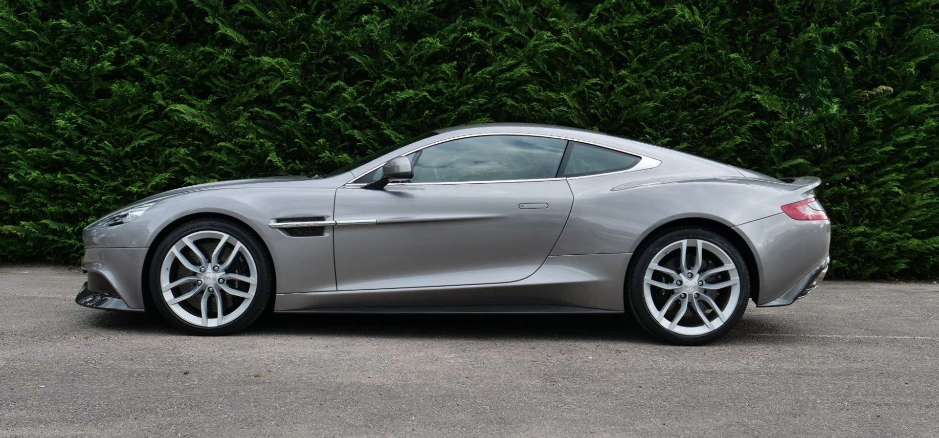 Aston Martin Vanquish 5.9i V12 Touchtronic -  - Joinsteer - #5