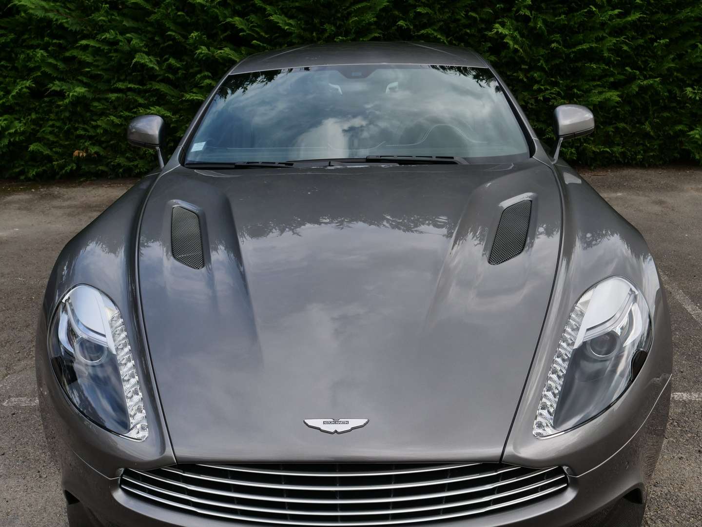 Aston Martin Vanquish 5.9i V12 Touchtronic -  - Joinsteer - #2