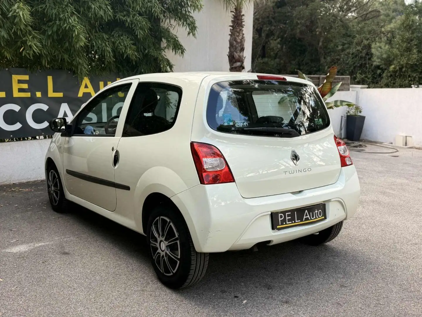 Renault Twingo II 1.2 16v 75 eco2 Authentique Amarillo - 2