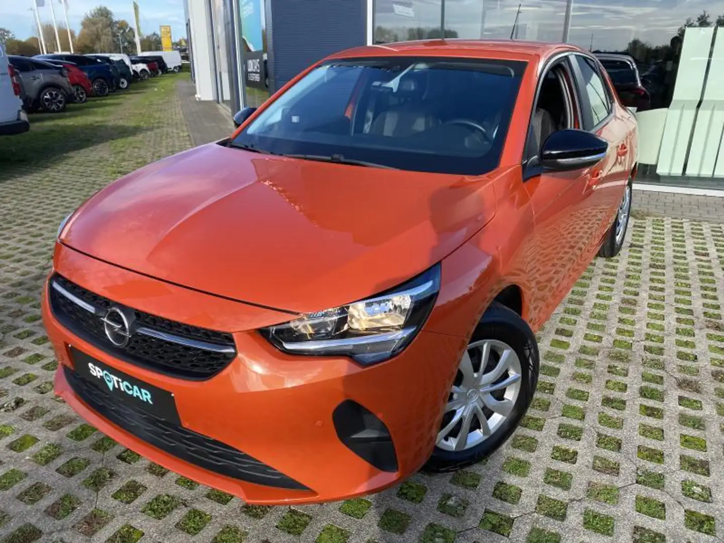 Opel Corsa NAVIGATIE Orange - 1